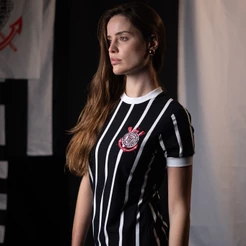 Camisa Retrô Corinthians Democracia 1982 Feminina Oficial