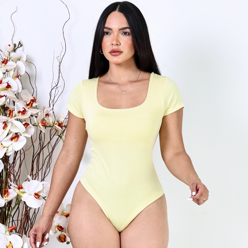 Body Feminino Decote Quadrado U Manga Curta de Suplex Collant Lingerie Feminino