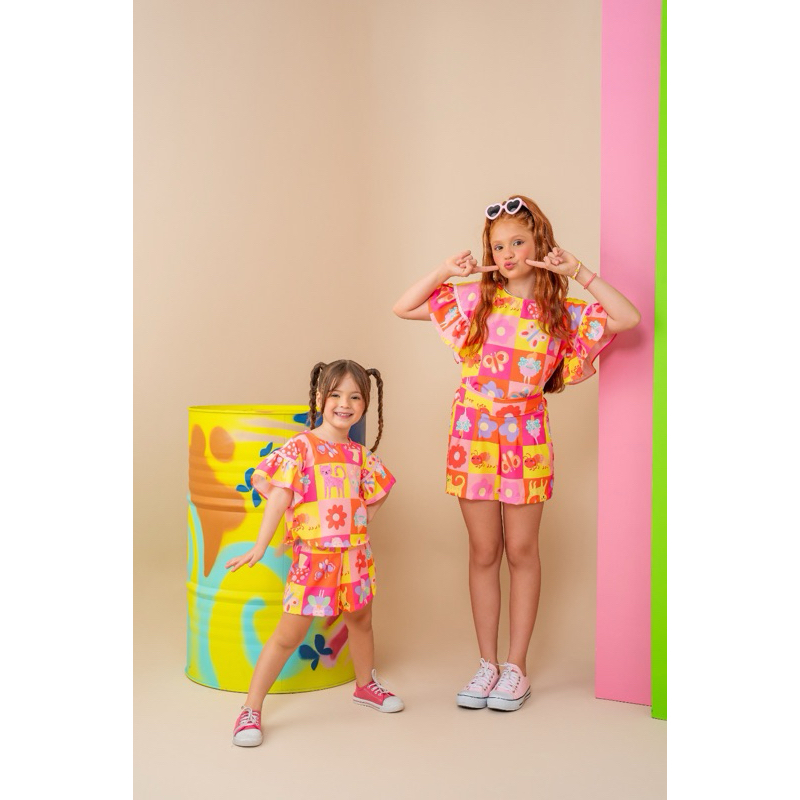 Conjunto Infantil Feminino Vermelho Festa e Estampas Coloridas Shorts e Blusa Menina Verão 2 a 10 anos - Gabriela