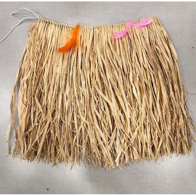 Saia de palha com elastico para fantasia de índio