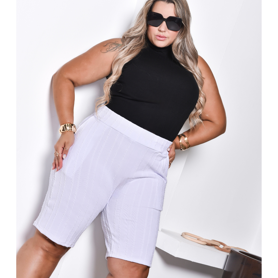 Bermuda Feminina c/ bolso PLUS SIZE — imagem 2 de 2