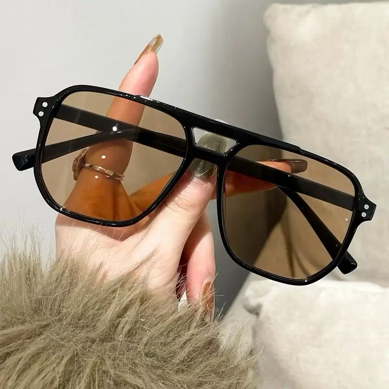 Oculos de Sol Feminino Vintage Amarelo Barato Lente Quadrada Óculos De Sol Luxo Retro da Moda Feminino Verão