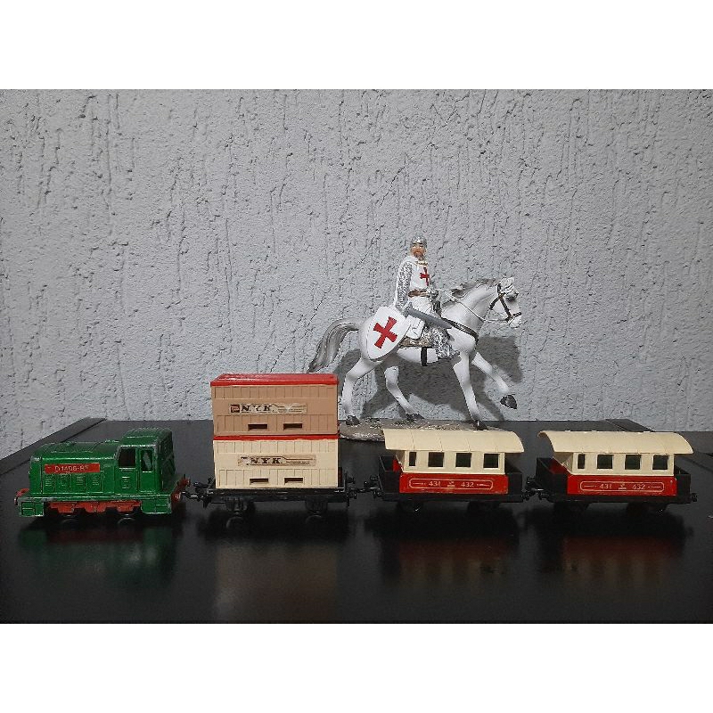 matchbox 1978/9 locomotiva super fast n° 24 Diesel Shunter+ vagões + carga, leia descrição