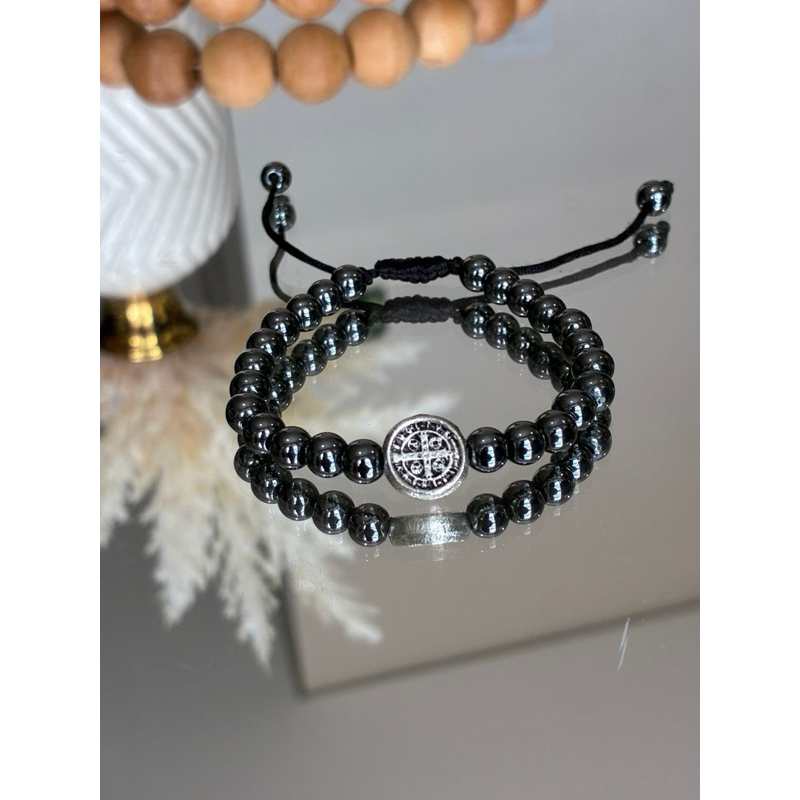 Pulseira São Bento e Nossa Senhora Aparecida – Hematita Ajustável | Envio Rápido e Compra Segura em Oferta na Shopee