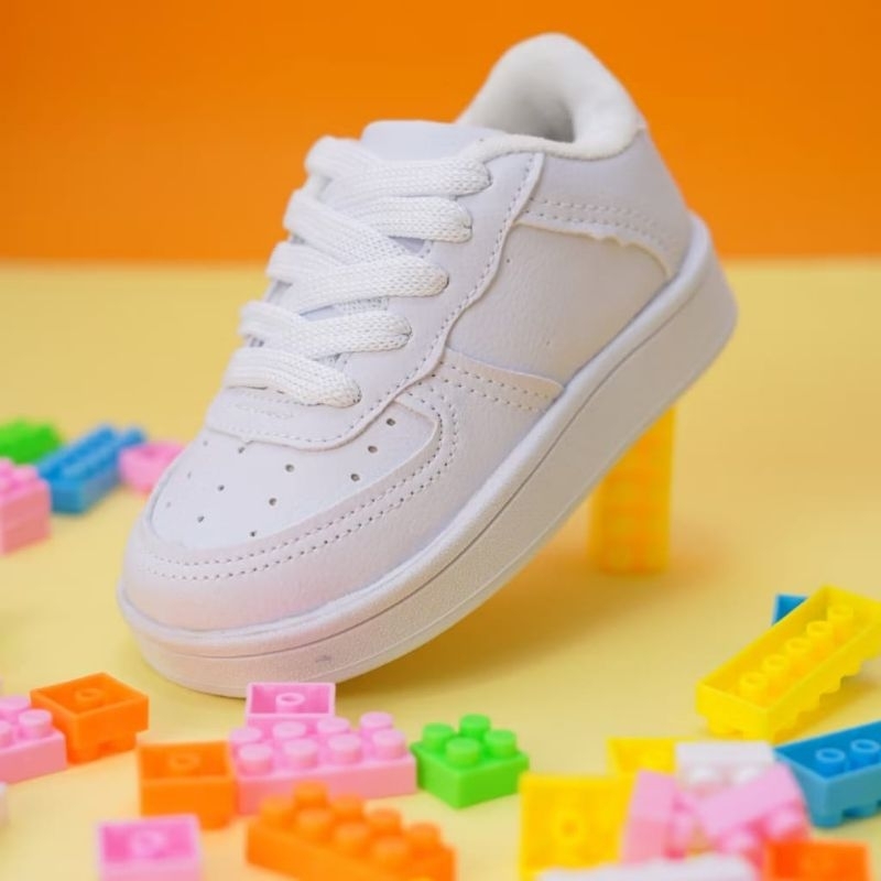 tênis infantil e bebê unisex menina e menino em Oferta na Shopee