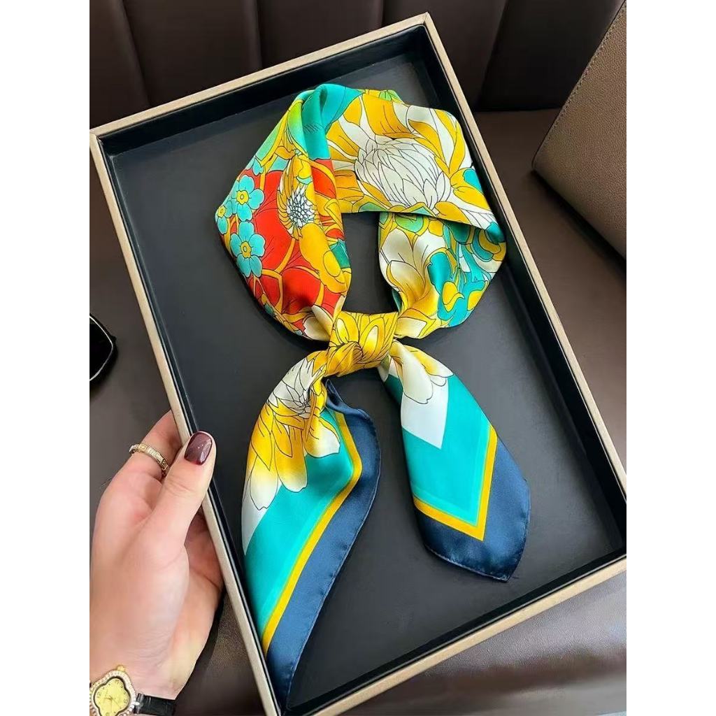 Lenço Cetim Bandana Cachecol Seda Colorido Echarpe Lenço para Praia 70cmx70cm Lenço Grande em Oferta na Shopee