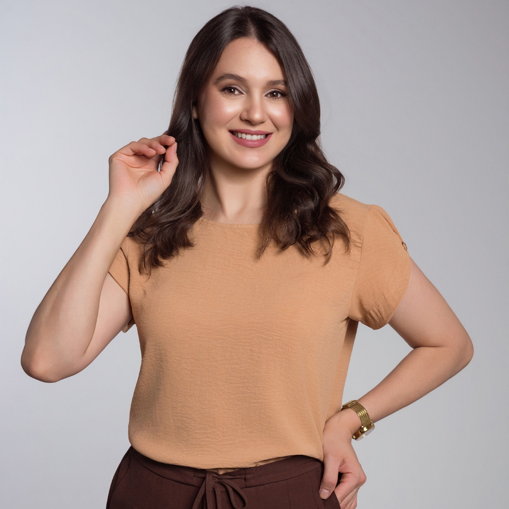 Blusa Blusinha Feminina Duna Com Botão Social Alfaiataria