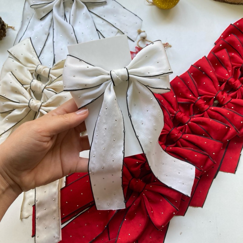 Laço adulto e infantil pontas de strass e brilho vermelho e Branco para Natal e Ano novo