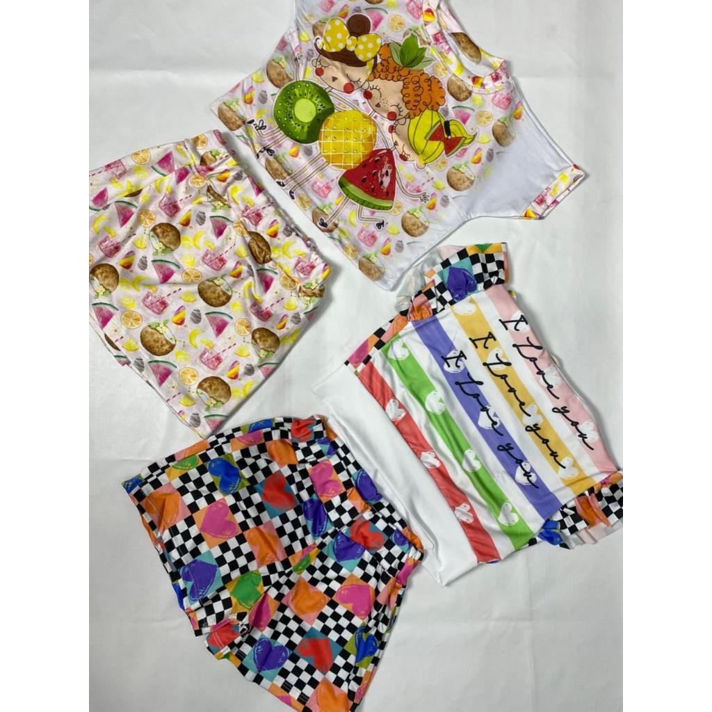 Kit De 2 Conjunto Infantil de Menina Estampas Cores e Modelos São Sortidos Tamanho 4 ao 8 anos Conjuntinhos Feminino