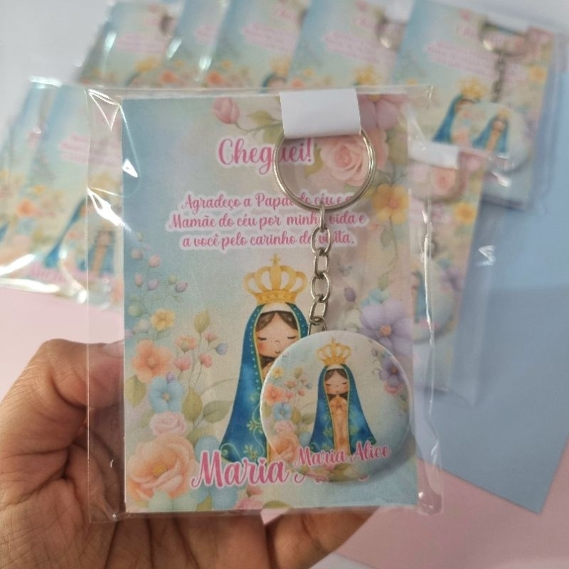 kit Lembrancinha Maternidade Nossa Senhora Aparecida Mãezinha do Céu Bloquinhos + Chaveiros Personalizados com Nome