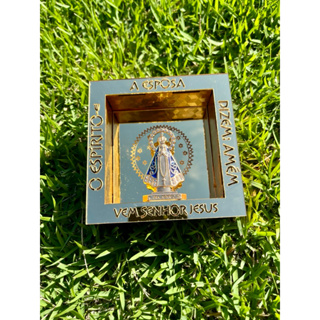 Quadro Nicho Decorativo Nossa Senhora Aparecida 10x10cm Acrílico Espelhado Strass MDF Dourado fé em Oferta na Shopee