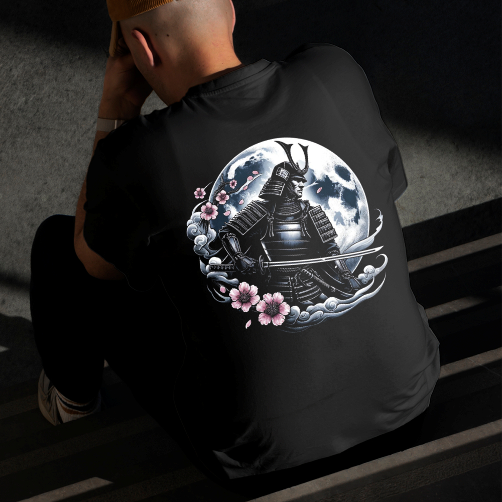 Camiseta Masculina Estampada Samura na Lua 100% Algodão Estilo Conforto Diário Do Tamanho P ao GG