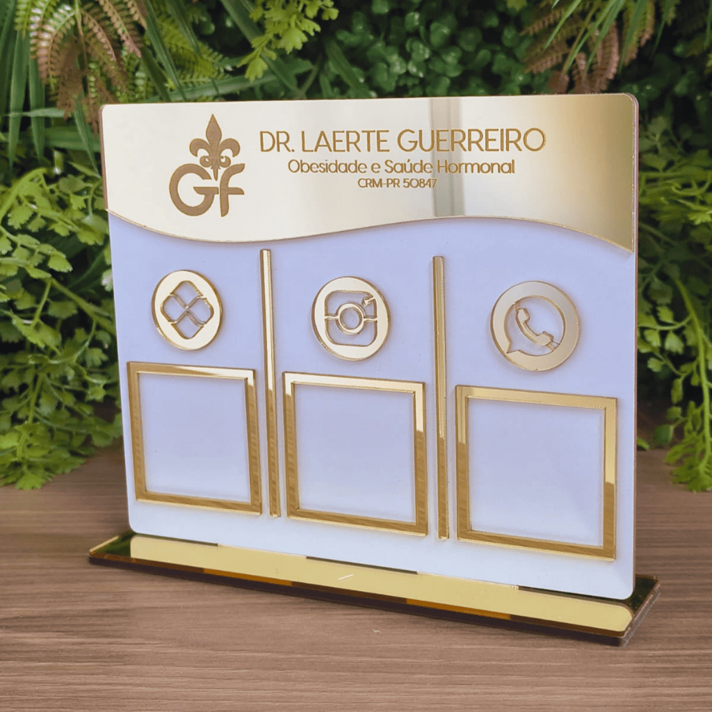 Placa Sinalização Display 03 QRCode Pix Rede Sociais Mdf Acrílico Espelhada Com Logo Personalizada