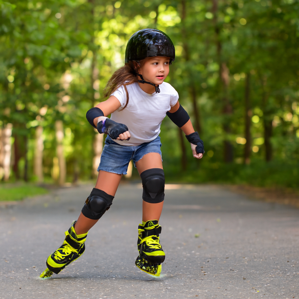Kit Patins Infantil Rosa Verde Preto Roxo Azul Com Proteção Capacete Joelheira Cotoveleira Menino Menina