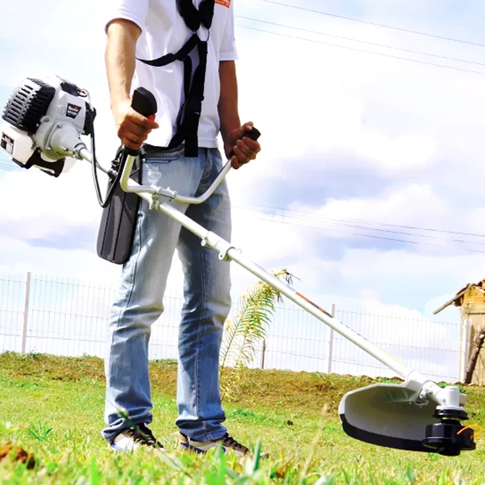 Roçadeira á Gasolina Toyama TBC43H 42.7cc 2T Cortador de Grama à Gasolina Toyama para Jardinagem