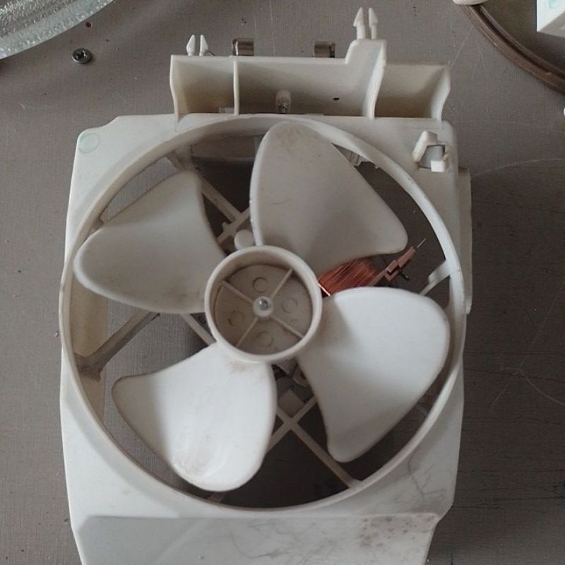 ventuinha microondas Brastemp bms45bbhna leiam descriçao