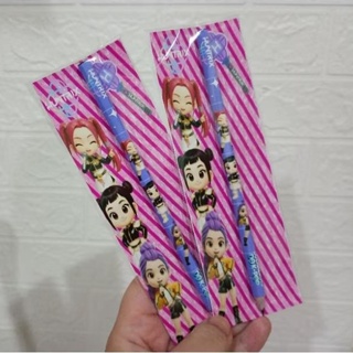 Lembrancinhas Guerreiras do K-Pop/ 10 Kits Lápis + Marca Página Guerreiras do K-Pop em Oferta na Shopee