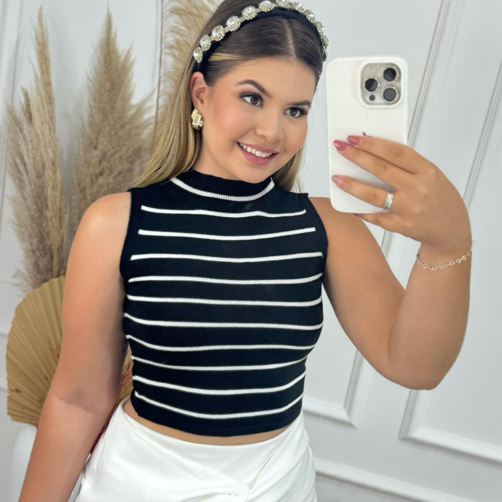 Blusa Cropped Listrada Trico Regata Gola Alta Malha Sem Manga Modal Tricot com Elegância e Conforto