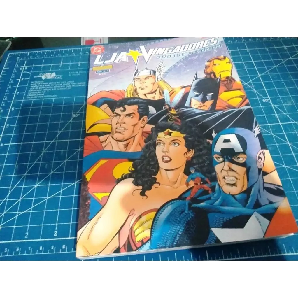 1 Gibi Liga da Justiça vs Vingadores 4 em 1 Completo em facsimile em Oferta na Shopee