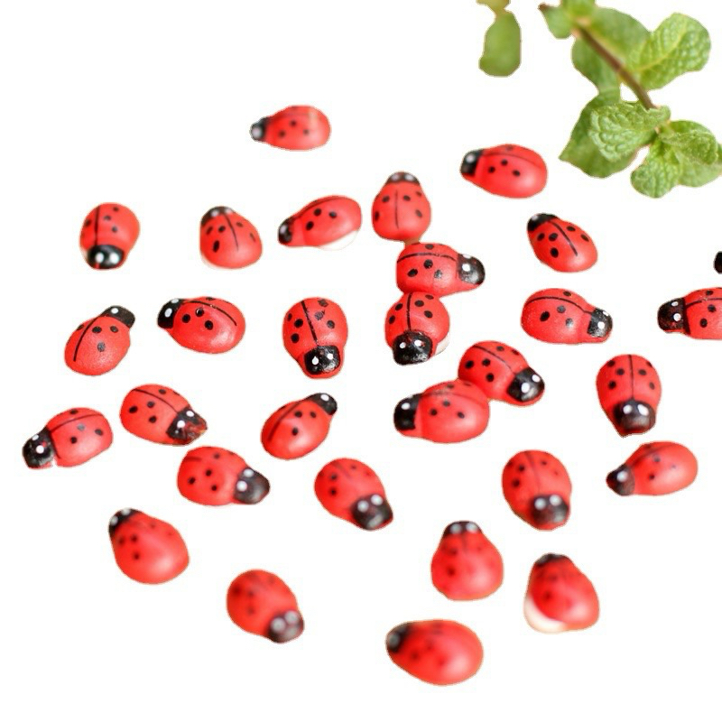 10pcs Micro Landscape Mini Seven-star Ladybugs Beetle Ornaments Wooden Craft Decorações De Paisagismo D Pequenos Animais