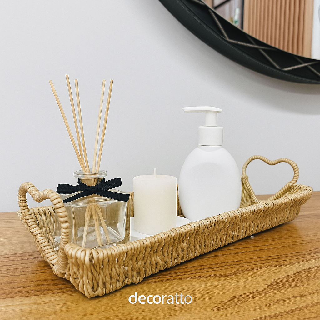 Bandeja Decorativa Multiuso com Alça Coração Rattan - Cozinha, Quarto, Banheiro em Oferta na Shopee