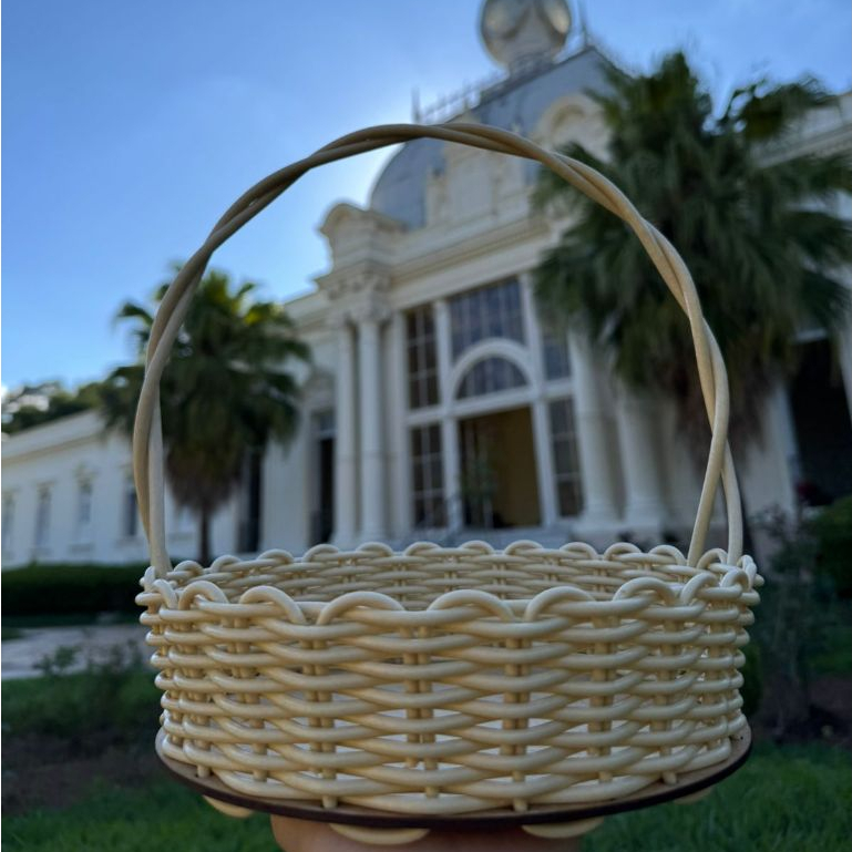 Kit 2 Cestas Fraldeiras Sintéticas 20 cm Para Decoração de Festas/Presentes - Cor Palha em Oferta na Shopee