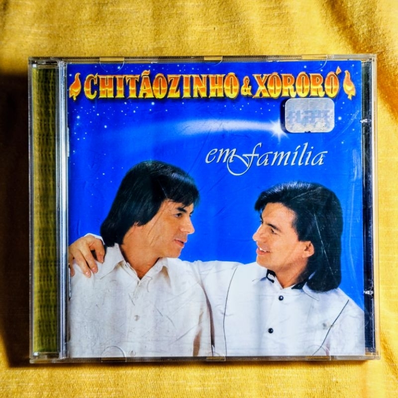Cd Chitãozinho e Xororó - em Família (Part. Sandy & Júnior)