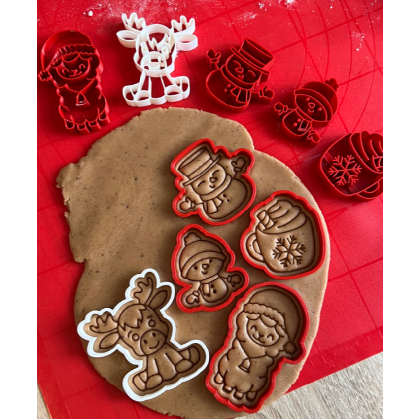 Kit 7 Cortadores de Biscoito Natalino 3D - Rena, Noel, Boneco de Neve para Confeitaria e Pasta Americana