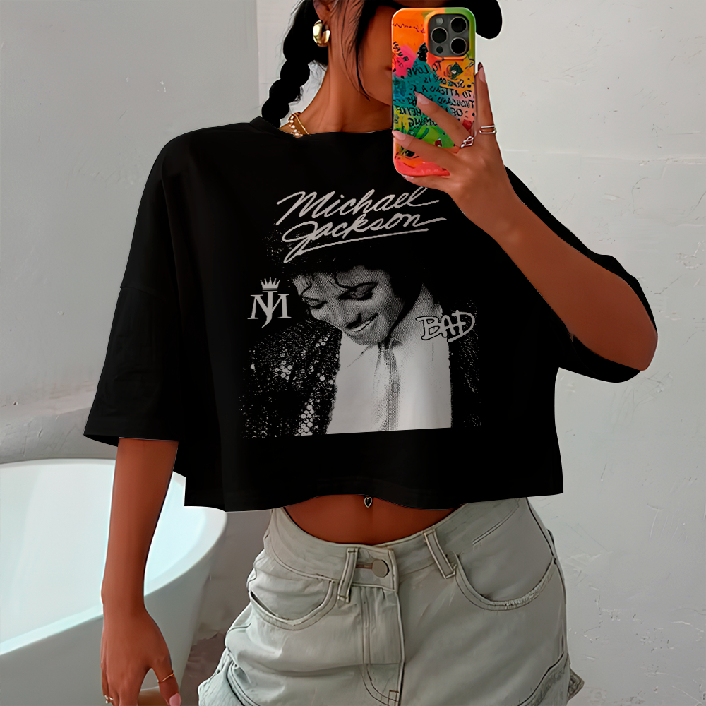 Blusa Cropped Oversized Tshirt Feminina Michael Jackson Tribute Tour Show Pop Academia Estampada Y2k