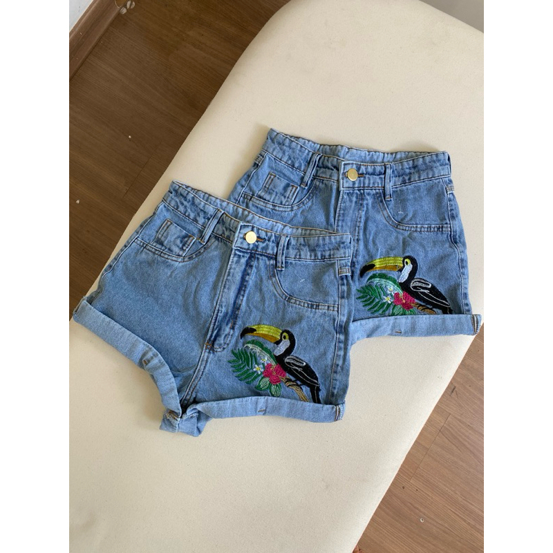 SHORT MOM BORDADO E SEM BORDADO COM CINTO ( FORMA PEQUENA )