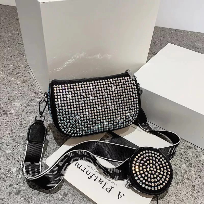 Bolsa com Tachas: Onde Comprar | BuscaProdutos