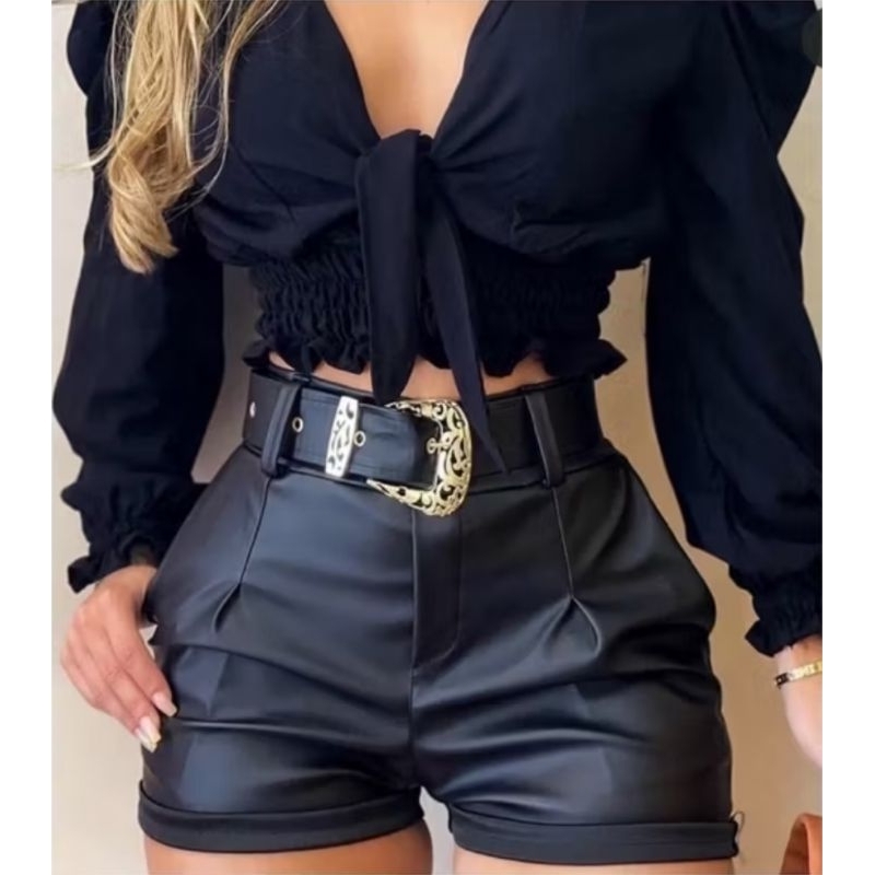 Shorts Couro Fake com cinto em Oferta na Shopee