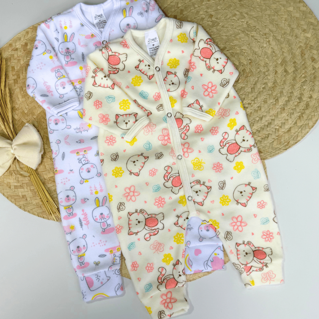 Macacao Soft Bebe Manga Longa Fleece Quentinho Inverno Frio Quentinho Estampado Menino Menina Nenem