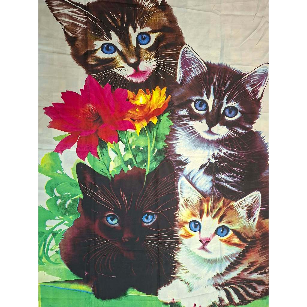 🐱🌸 Canga de Praia Gatinho Floral – Modelo Retangular em Poliéster com Estampa Vívida