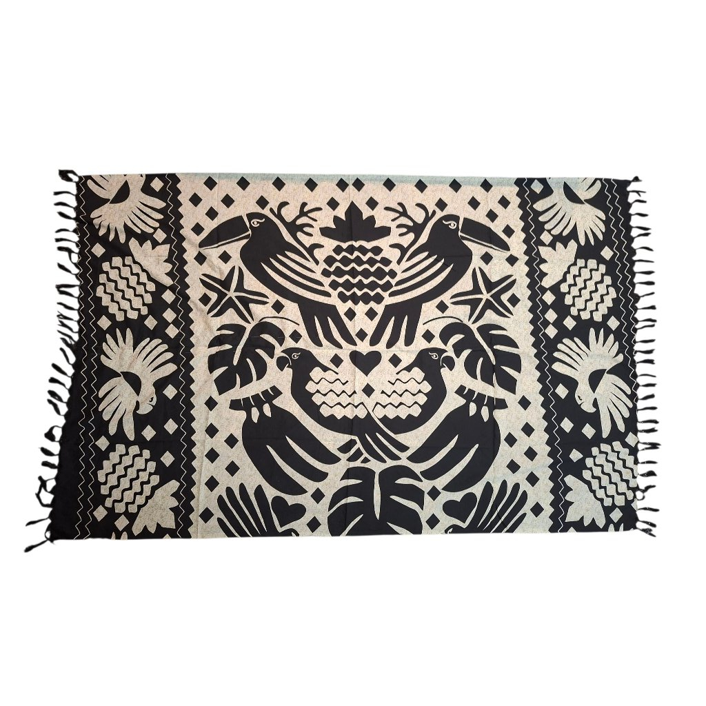 🖤🏝️ Canga de Praia Estampa Tribal Tropical – Modelo Retangular em Poliéster