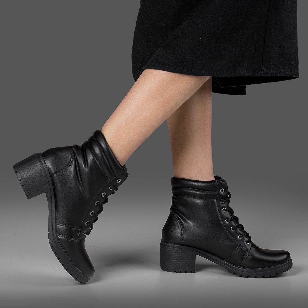Botas Cano Baixo Salto Grosso: Onde Comprar | BuscaProdutos
