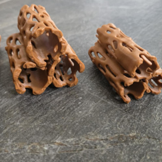 Mini Tronco Triplo Artificial Para Aquário | Esconderijo Camarão | Toca Tubo Vazado | Não Apodrece em Oferta na Shopee