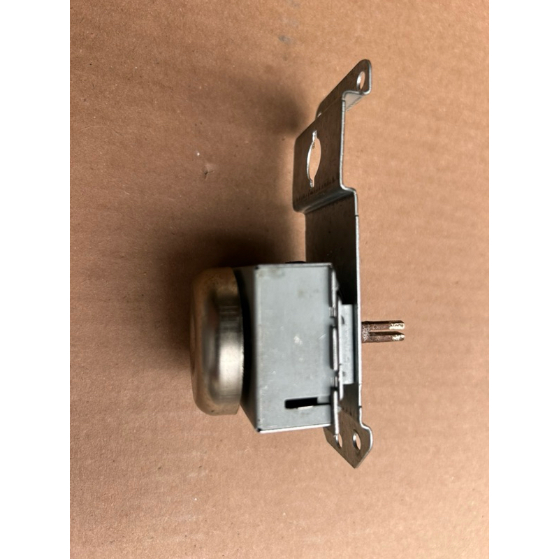 Timer 60 Min Forno Fogão 76DBA Electrolux 357054001 / 64484583 76DBA 76DXA 76SQB 76UBQ 76USQ 357054001 / 64484583