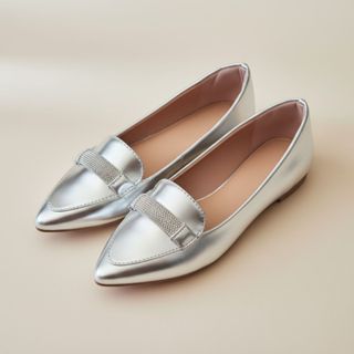 Sapatilha Feminina Confortável Luxo Mocassim Sapato Feminino Bico Fino Prata Strass em Oferta na Shopee