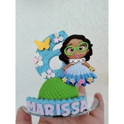 Vela em biscuit ,tema Encanto /sob encomenda.