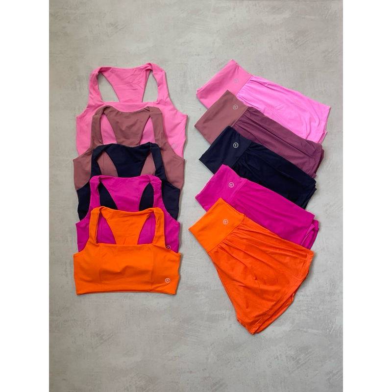 Conjunto de Short Duplo com Bolso e Top em poliamida fitness academia Jay