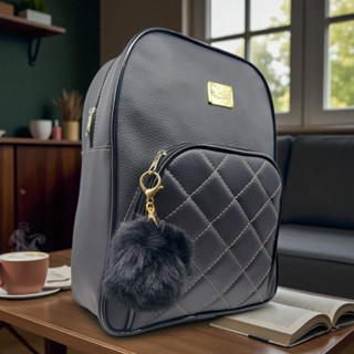 Mochila feminina mediana acompanha pompom elegante casual em Oferta na Shopee