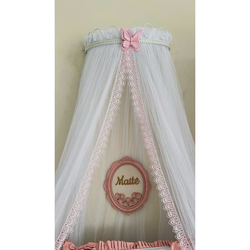 Dosssel  Branco  Borboleta Rosa com mosquiteiro  Renda Rosa