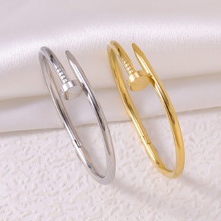 Pulseira Clássica de Moda com Tachas Grossas em Oferta na Shopee