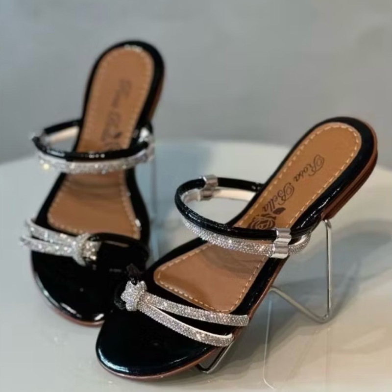 Preto Brilhoso: Guia Completo e Onde Comprar | BuscaProdutos