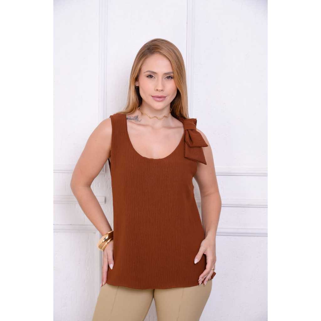 Regata Feminina Verde Moderna – Laço no Ombro e Decote Redondo 2025