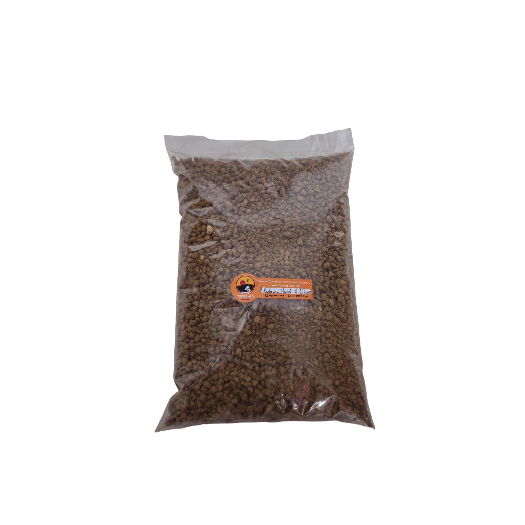 AKADAMA TOP QUALIT HARD 2 LITROS P (2-6mm) Fracionado
