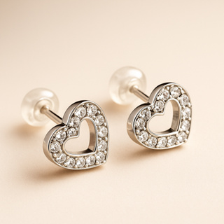 Brinco Coração Cravejado Vazado – Leveza e Estilo em Silicone em Oferta na Shopee