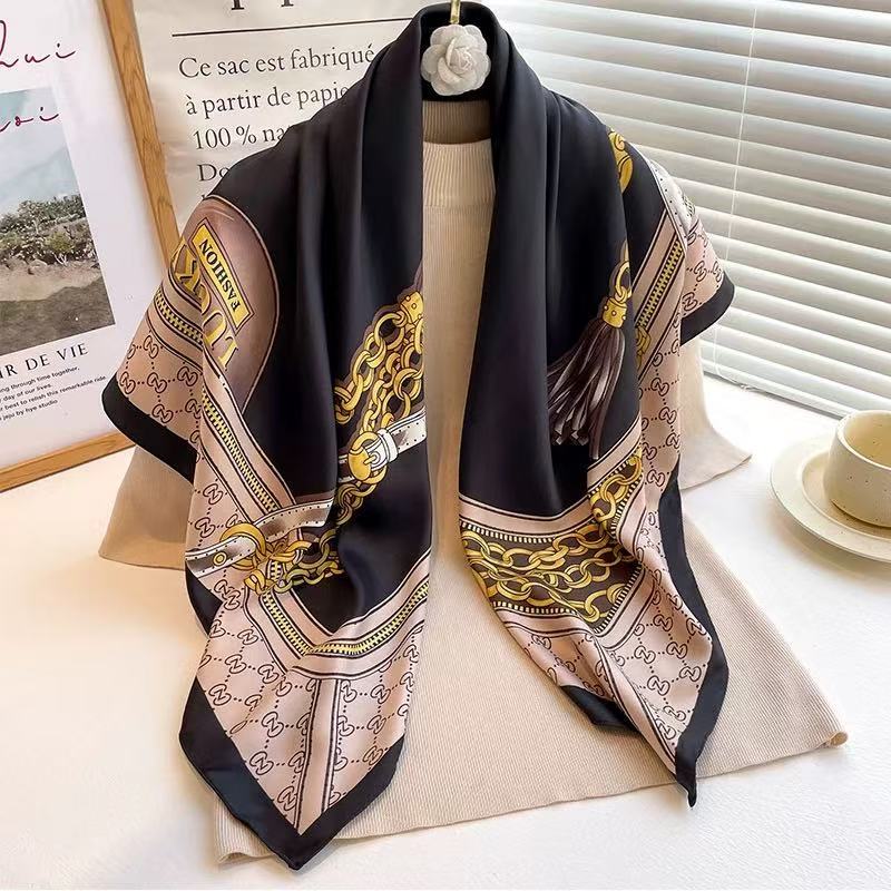 NOVO Lenço Moda Feminino de Cetim 90x90cm DE CORRENTE 10 em 1 Cropped Turbante Bandana Véu Canga e Mais