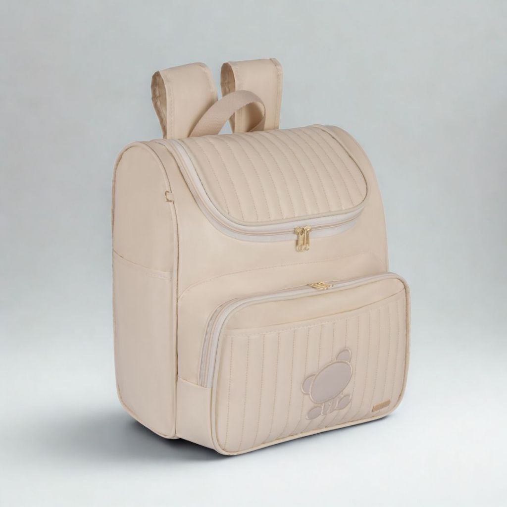 Mochila Maternidade Bege c/ Urso Bordado Bege em Oferta na Shopee